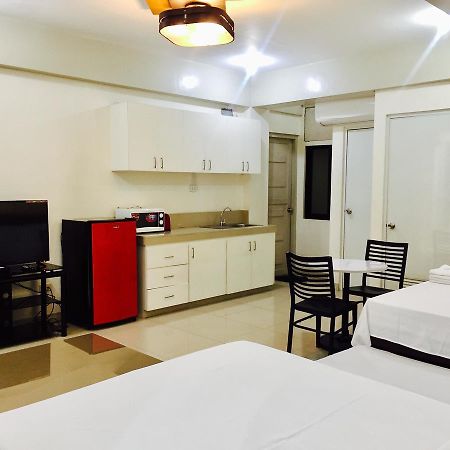 Residencia San Vicente - Pasay -Budget Hotel Manille Extérieur photo