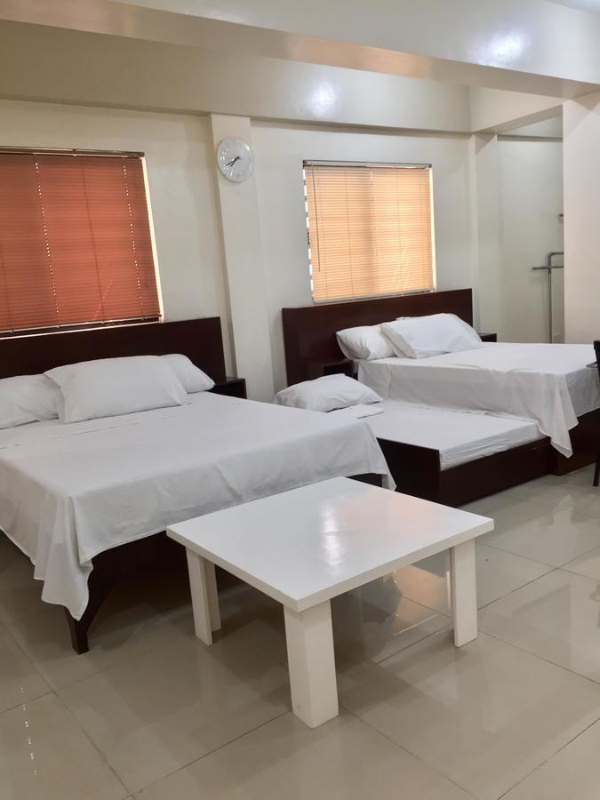 Residencia San Vicente - Pasay -Budget Hotel Manille Extérieur photo